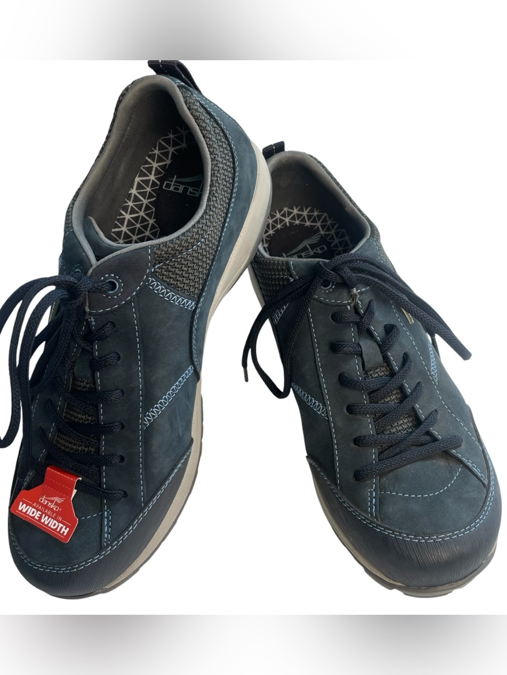 Dansko Women's Paisley Sneakers Navy Blue Leather Vibram Soles Size 10-10.5 Wide - Picture 2 of 14
